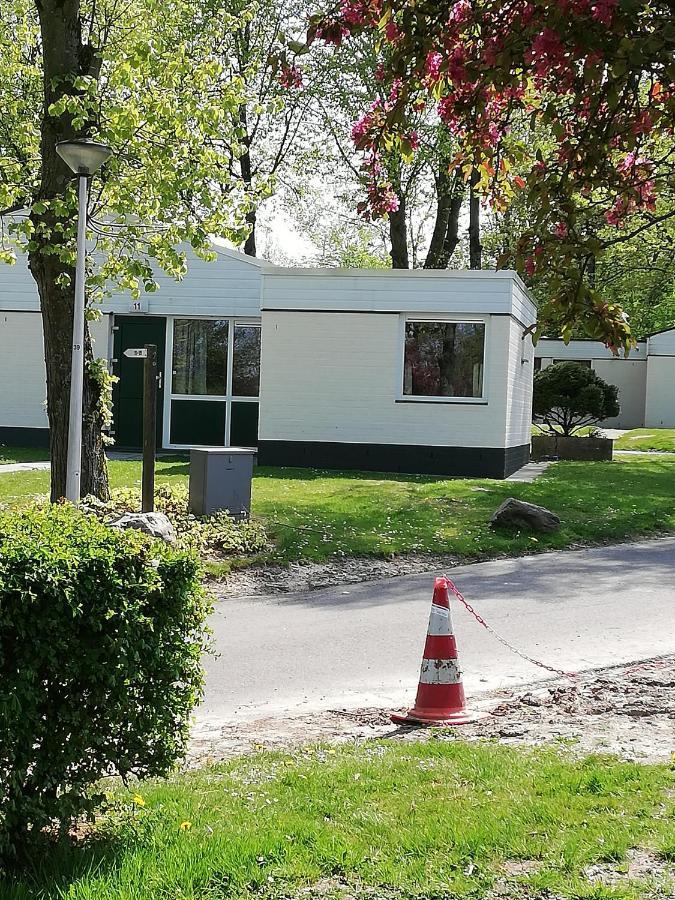 Rustige, Gelijkvloerse Vakantiewoning Met 2 Slaapkamers In Simpelveld, Zuid-limburg Ferienhaus Simpelveld